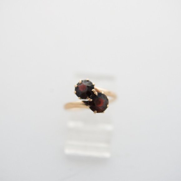 Garnet & Gold Ring